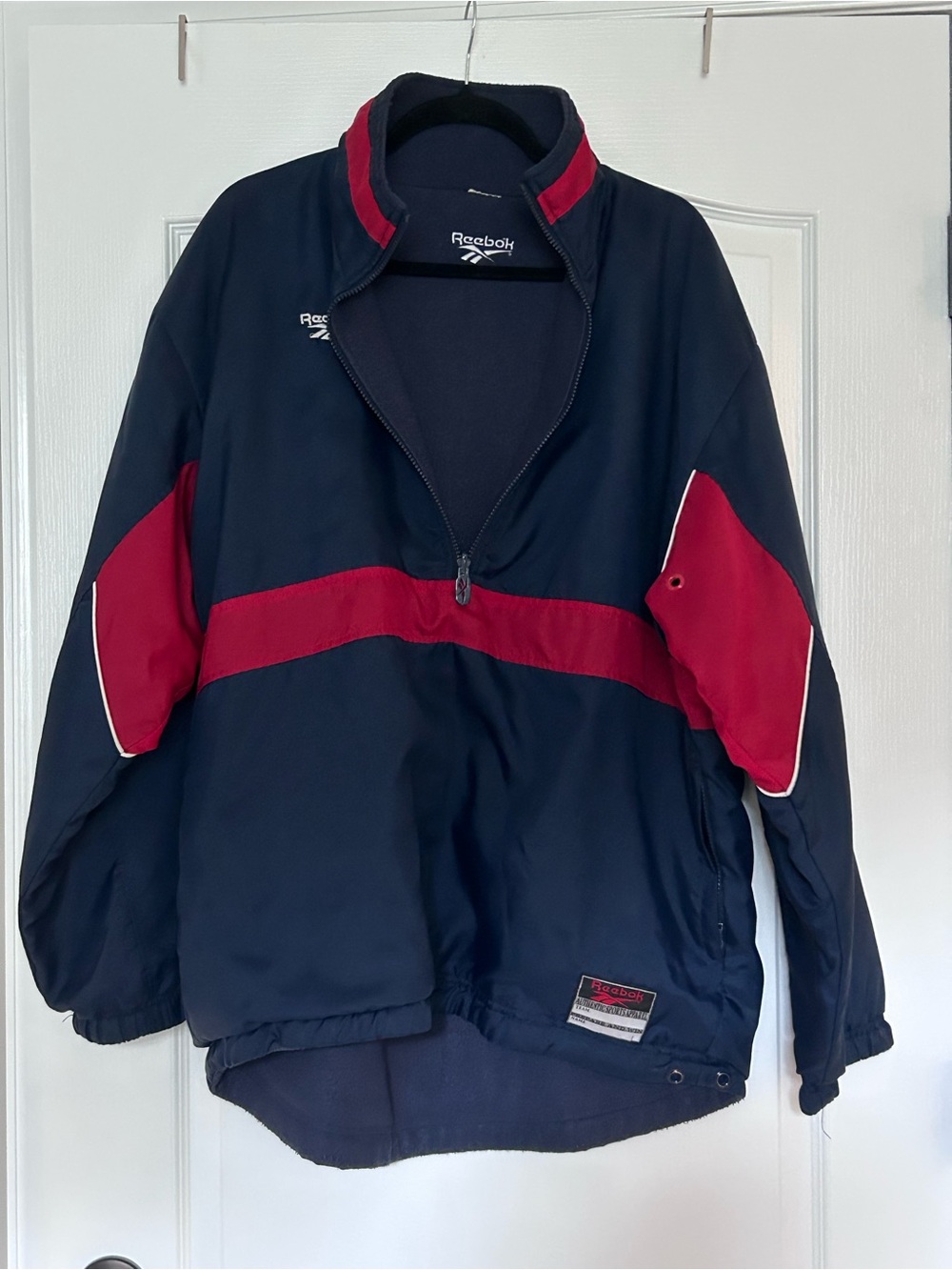 Vintage Y2K Men’s Reebok Navy and Red Half-Zip Insulated Reversible Jacket XL